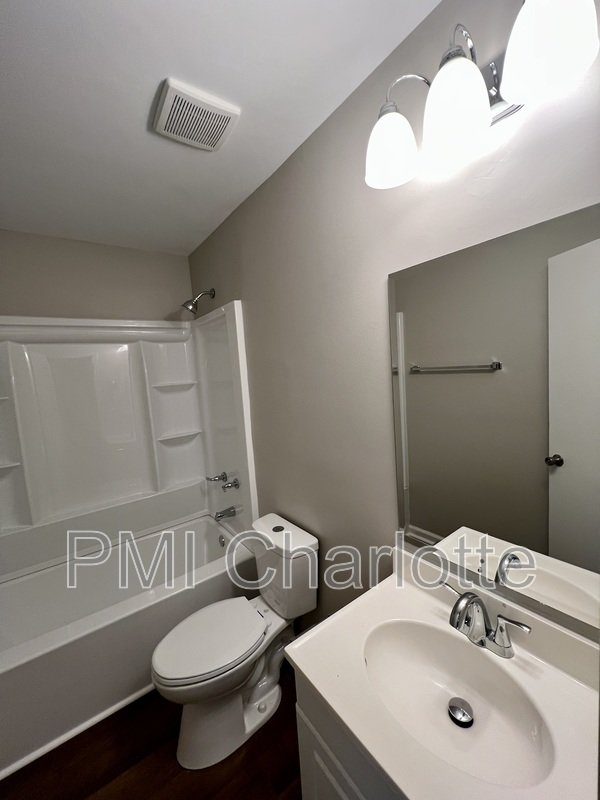 4744 Nc Hwy 73 E property image