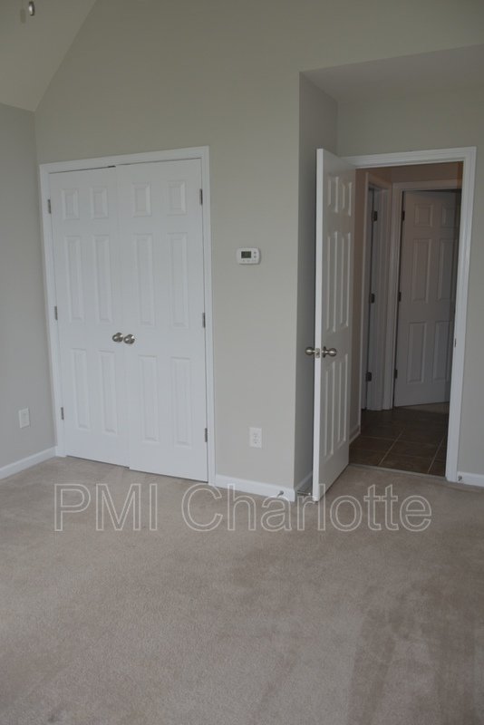 Lovely 4 bed/3 bath home in Curtis Pond community! property image