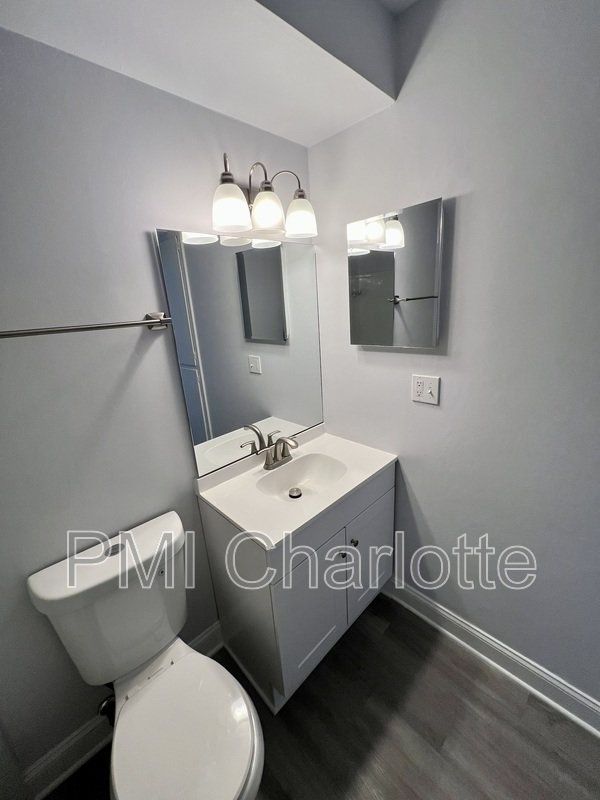 831 Mcalway Rd property image