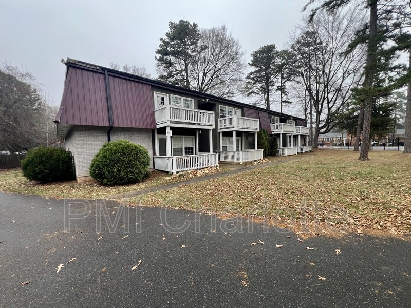 831 Mcalway Rd property image