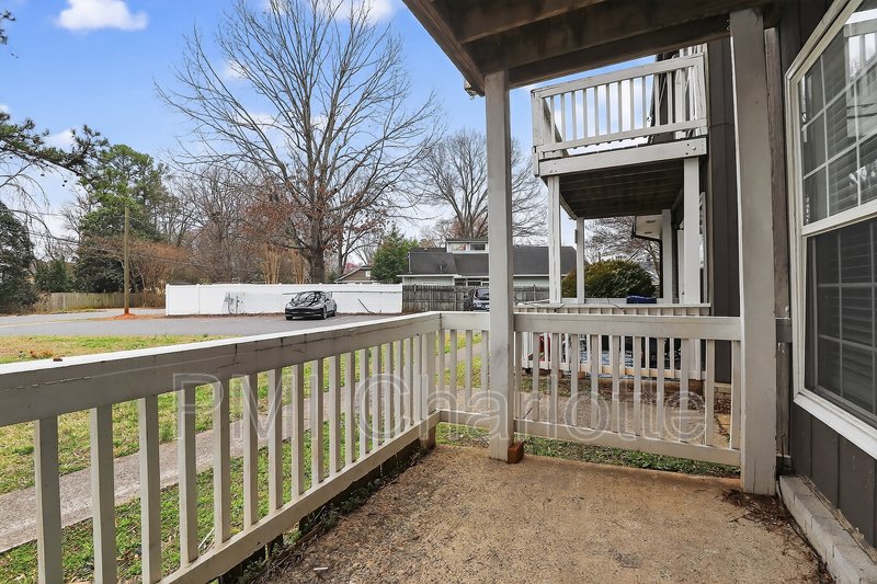 831 Mcalway Rd Apt 2 property image