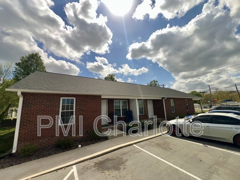 729 Fisher Ferry St Apt E property image