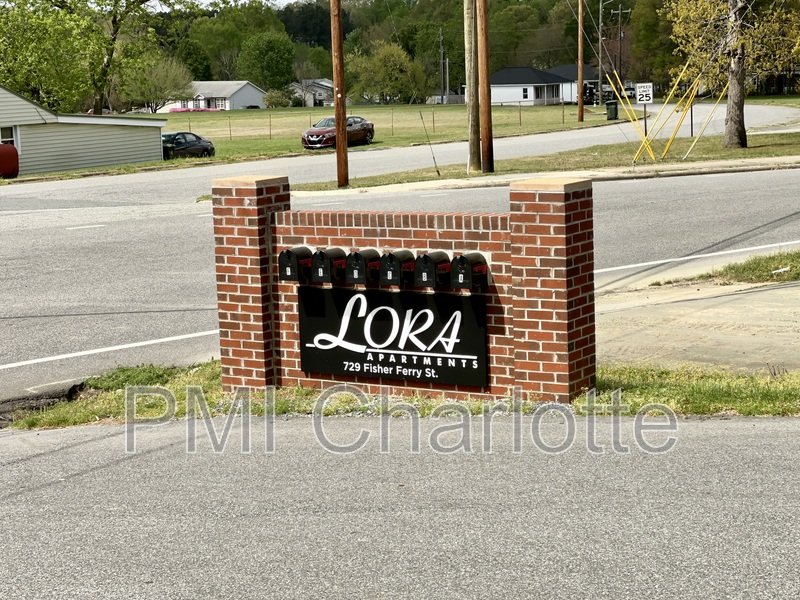 729 Fisher Ferry St Apt E property image