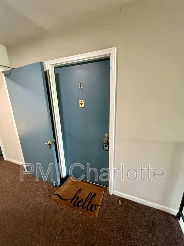 2 Bedroom Condo Near UNCC Available property image