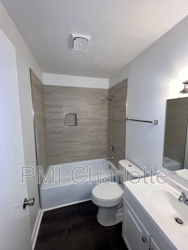 2 Bedroom Condo Near UNCC Available property image