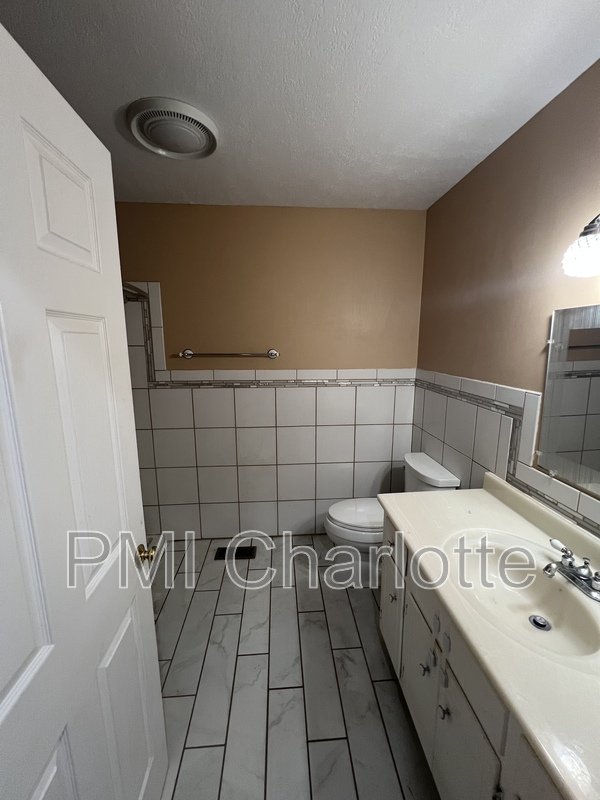 Spacious Home for Rent in Newton property image