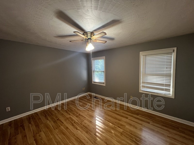 Spacious Home for Rent in Newton property image