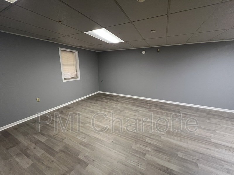 Spacious Home for Rent in Newton property image