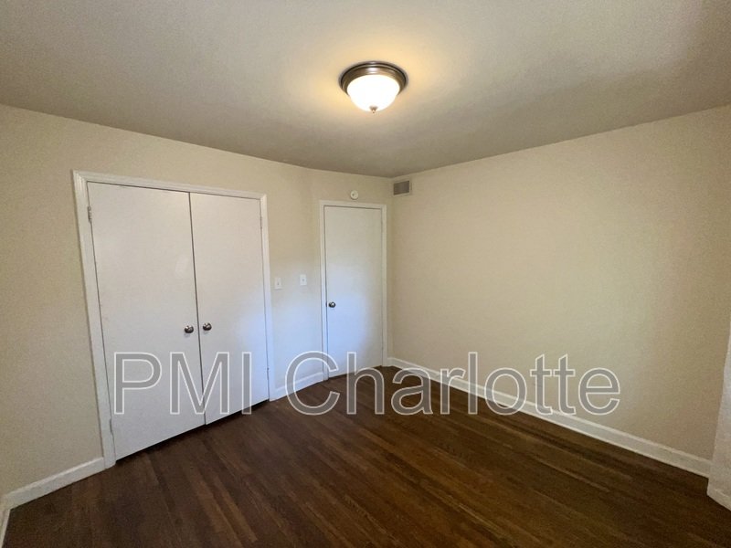 Charming Cotswold Condo Available property image