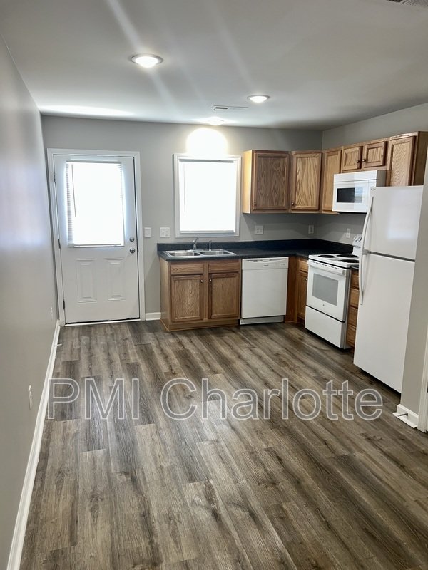 729 Fisher Ferry St Apt C property image