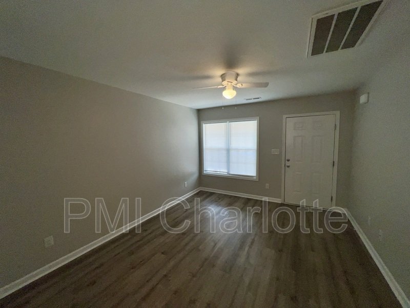 729 Fisher Ferry St Apt C property image