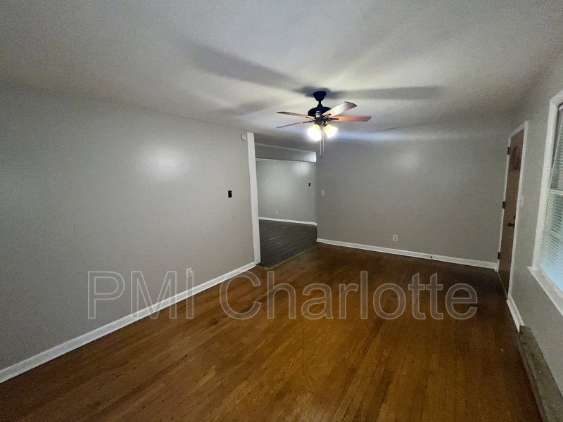 Spacious Ranch with Walkout Basement Available for Rent property image