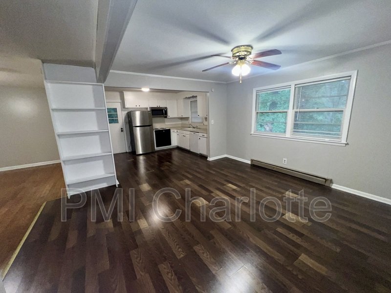 Spacious Ranch with Walkout Basement Available for Rent property image