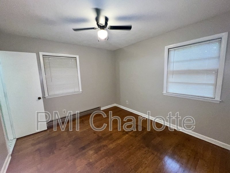 Spacious Ranch with Walkout Basement Available for Rent property image
