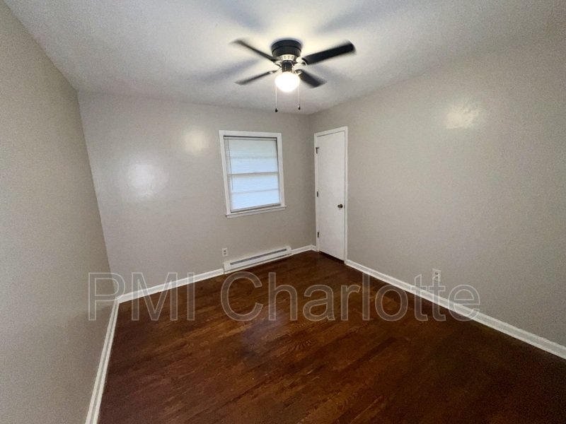 Spacious Ranch with Walkout Basement Available for Rent property image