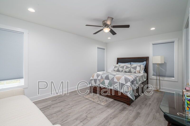 Practically New Shelby Ranch Available for Rent property image