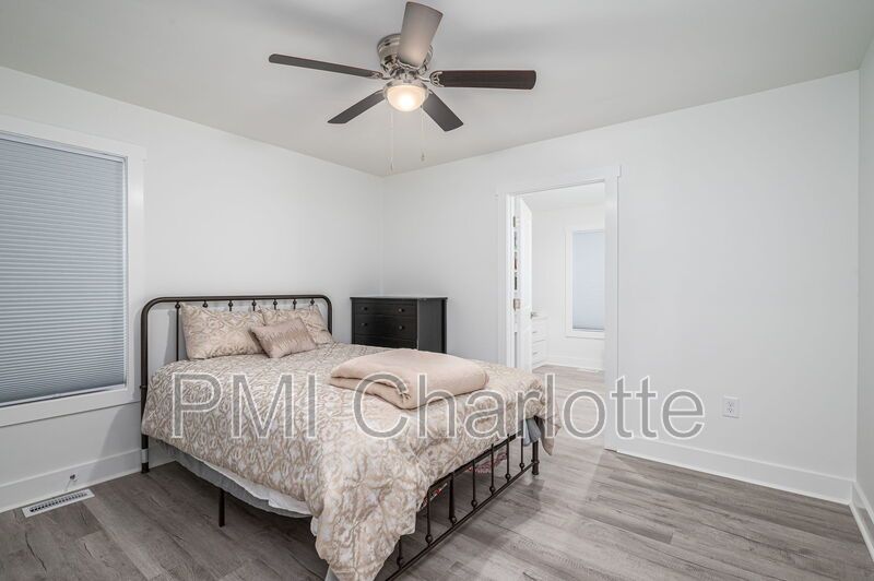 Practically New Shelby Ranch Available for Rent property image