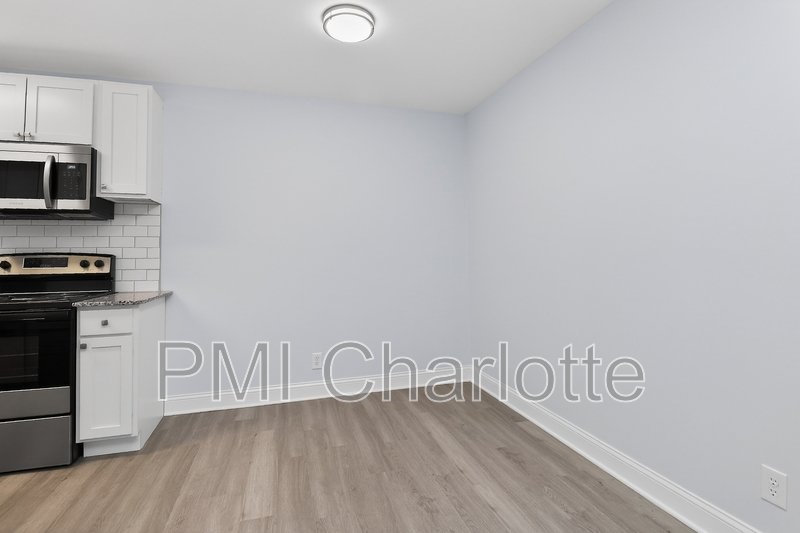 831 Mcalway Rd Apt 4 property image