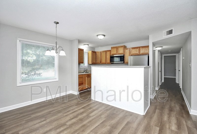 Large, 3 Bedroom Concord Quad Unit Available property image