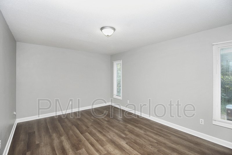 Large, 3 Bedroom Concord Quad Unit Available property image
