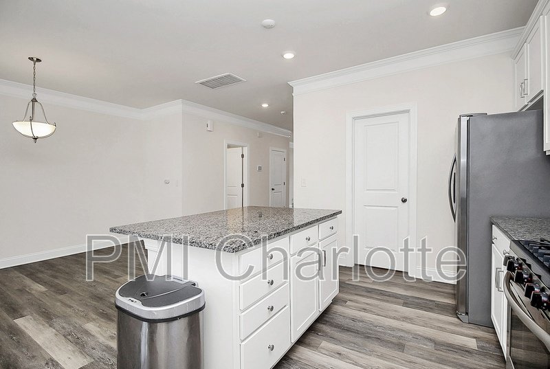 4 Bed Glenmere Town Home Available for Rent property image