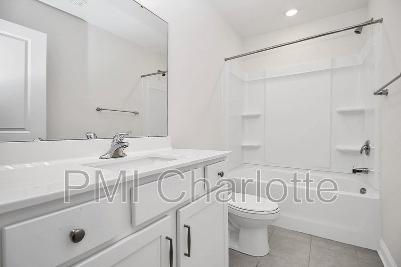 4 Bed Glenmere Town Home Available for Rent property image