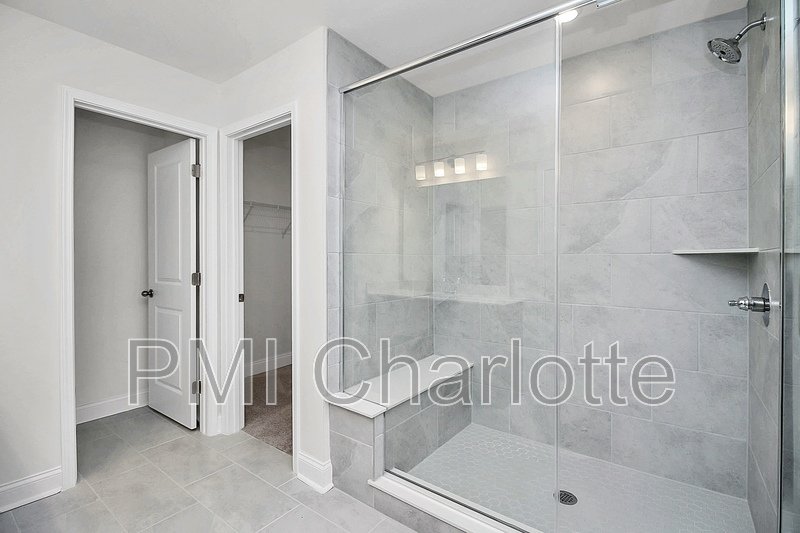 Luxurious Myers Park Area Townhome Available! property image