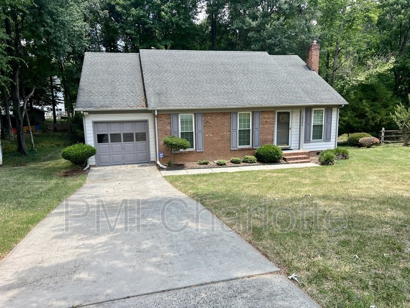 10504 Grassy Plain Ct property image